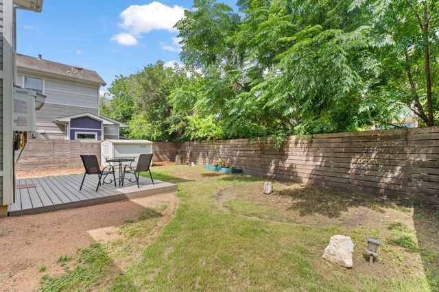 720 Pedernales ST B, Austin, TX 78702