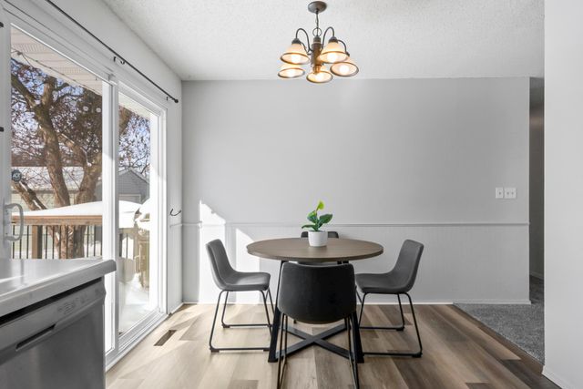 4369 Cimarron Court NW, Rochester, MN 55901