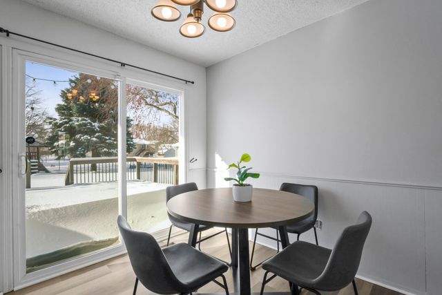 4369 Cimarron Court NW, Rochester, MN 55901