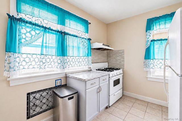 756 E 223rd Street, Bronx, NY 10466