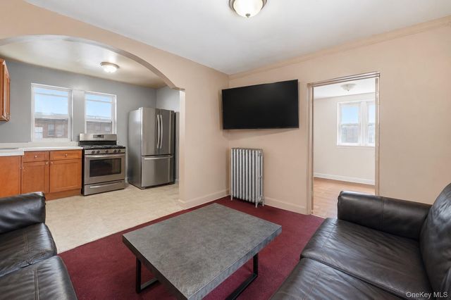 756 E 223rd Street, Bronx, NY 10466