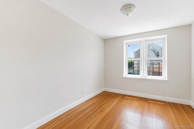 756 E 223rd Street, Bronx, NY 10466