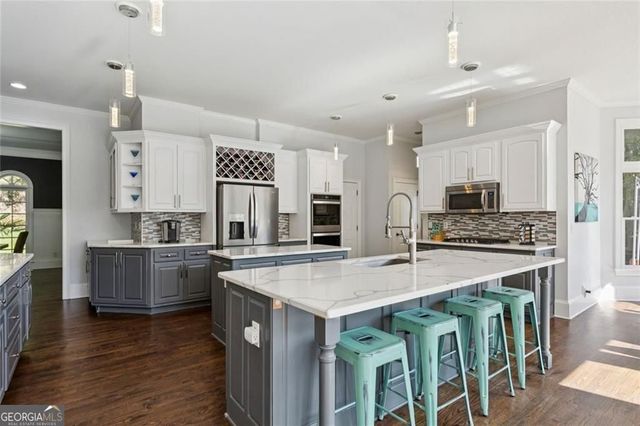 188 Covered Bridge Trail SW, Smyrna, GA 30082