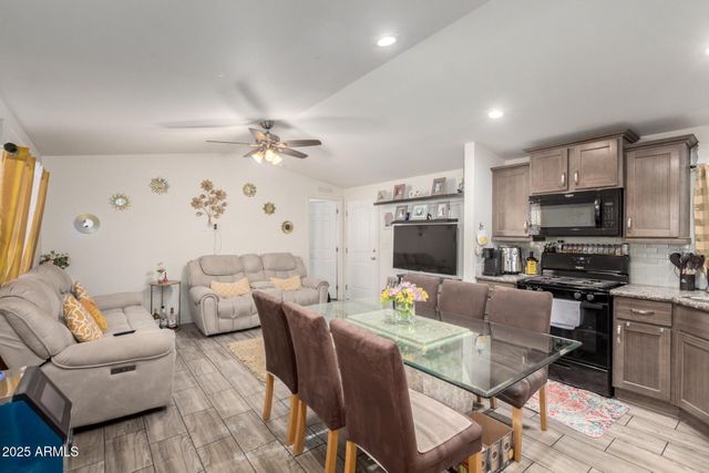 10810 N 91ST Avenue 45, Peoria, AZ 85345