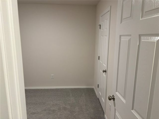 801 S Katlyn Drive, Siloam Springs, AR 72761