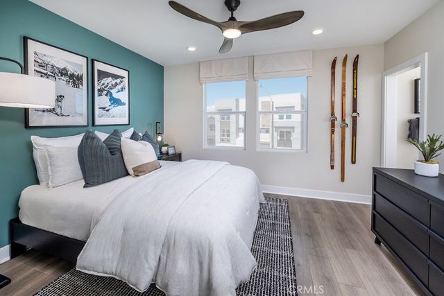 1064 E Overlook Drive, Orange, CA 92867
