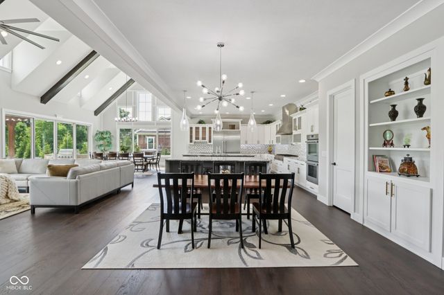 2701 Oak Way Trace, Westfield, IN 46074