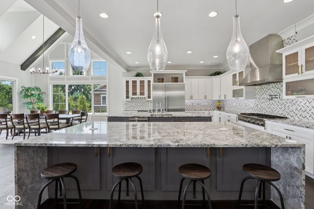 2701 Oak Way Trace, Westfield, IN 46074