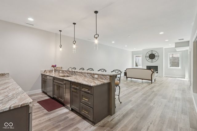 2701 Oak Way Trace, Westfield, IN 46074