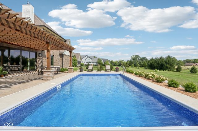 2701 Oak Way Trace, Westfield, IN 46074