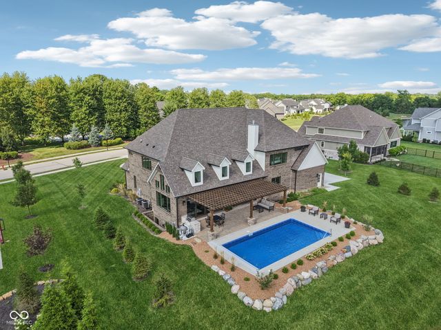 2701 Oak Way Trace, Westfield, IN 46074