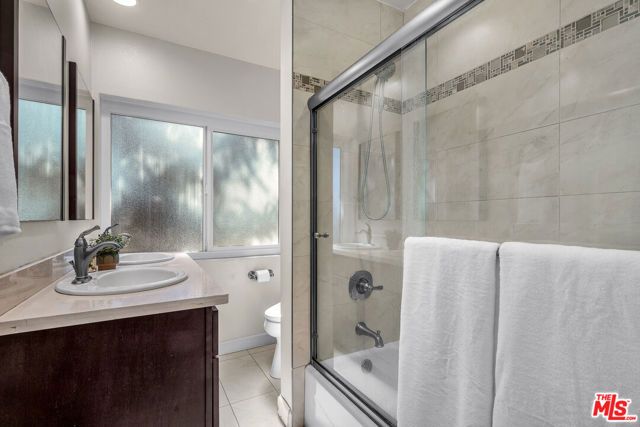 1127 15th Street A, Santa Monica, CA 90403
