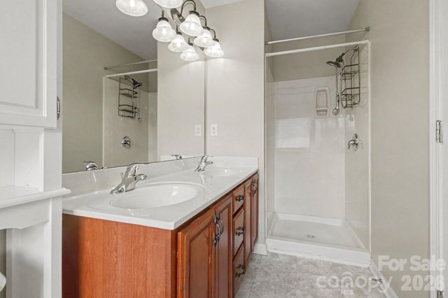 2029 Kegsworth Drive, Charlotte, NC 28273