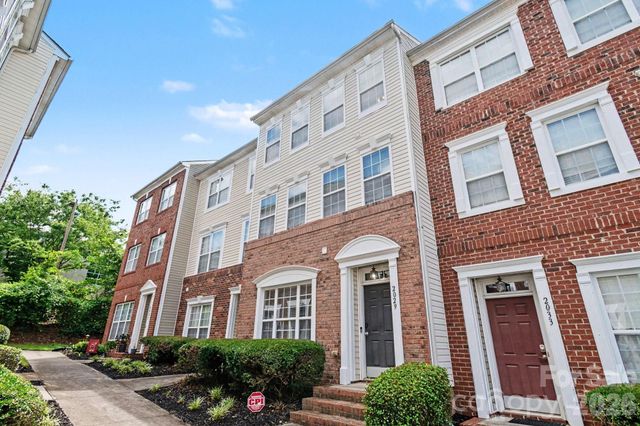 2029 Kegsworth Drive, Charlotte, NC 28273