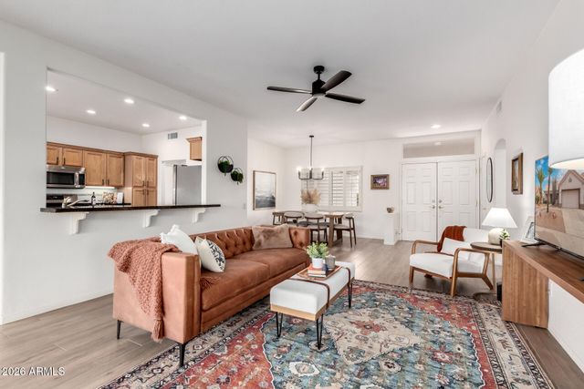 22803 N WAGON WHEEL Drive, Sun City West, AZ 85375