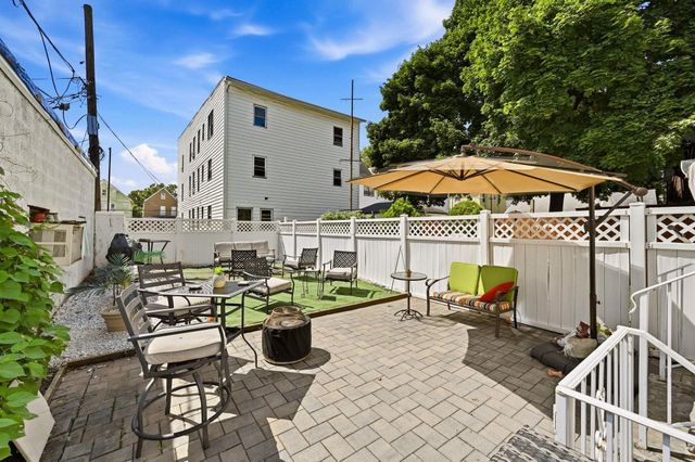 10 WEST 36TH ST, Bayonne, NJ 07002