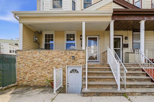 10 WEST 36TH ST, Bayonne, NJ 07002