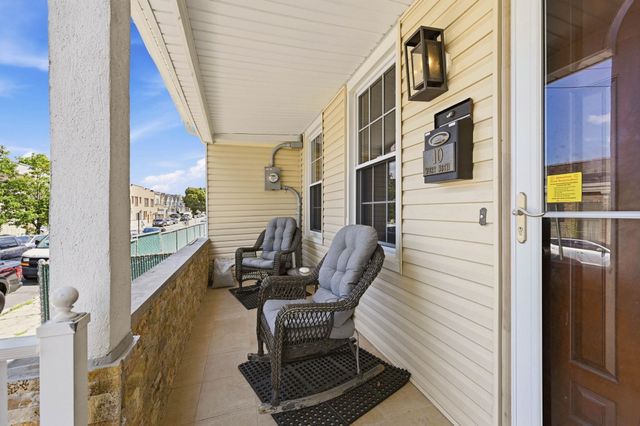 10 WEST 36TH ST, Bayonne, NJ 07002