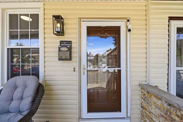 10 WEST 36TH ST, Bayonne, NJ 07002
