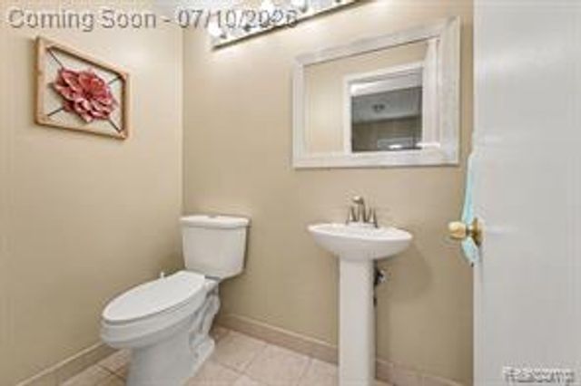17321 Madison Street, Southfield, MI 48076