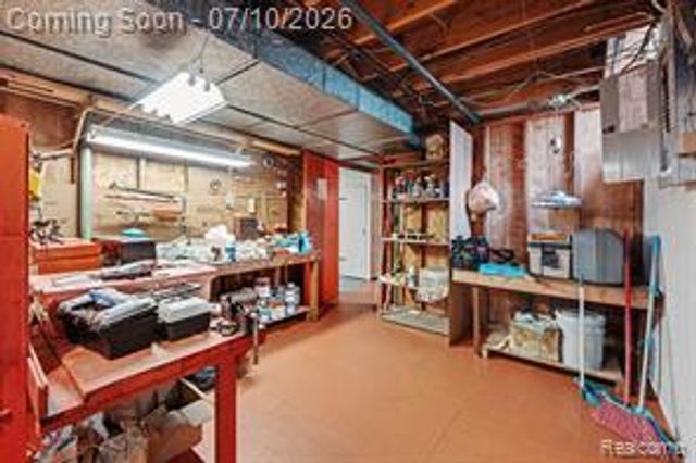 17321 Madison Street, Southfield, MI 48076