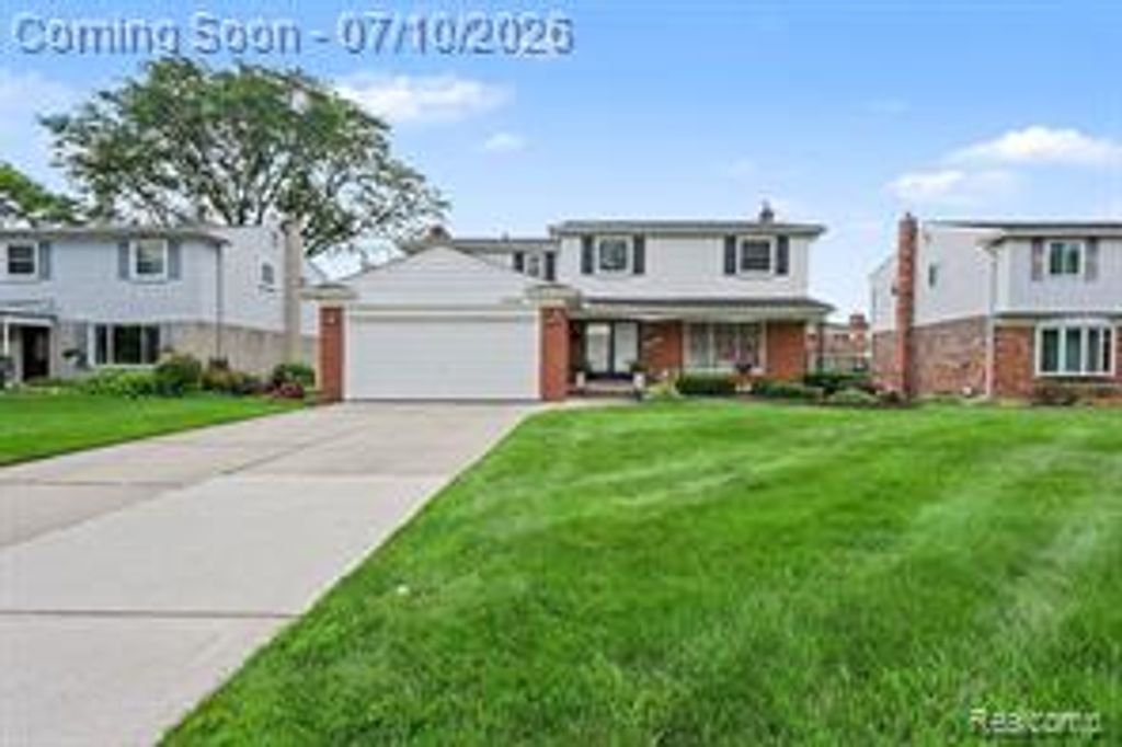 17321 Madison Street, Southfield, MI 48076
