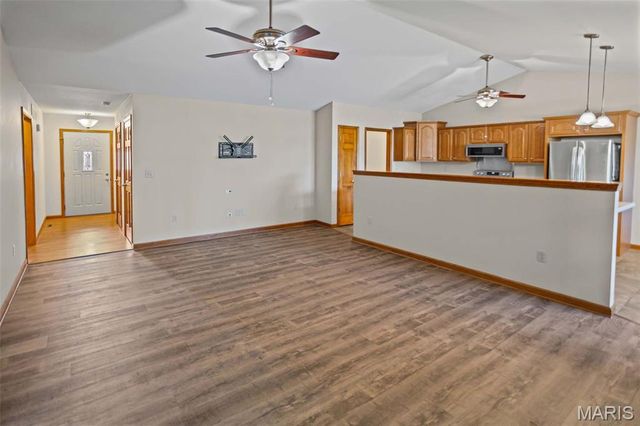 23 Klein Drive, Bethalto, IL 62010