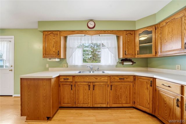 11168 Main, Clarence, NY 14031