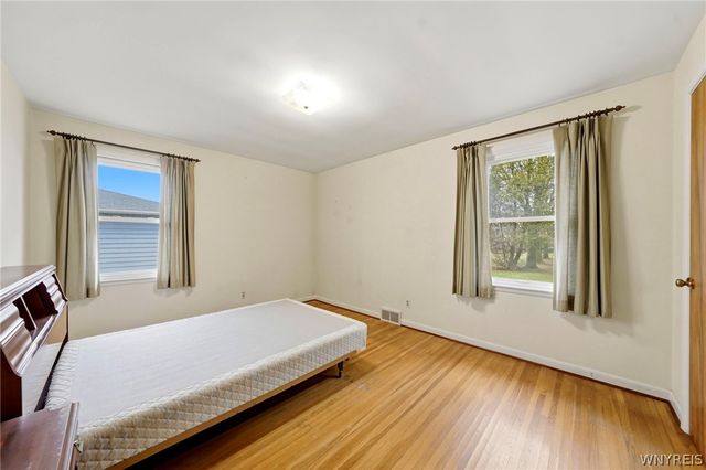 11168 Main, Clarence, NY 14031