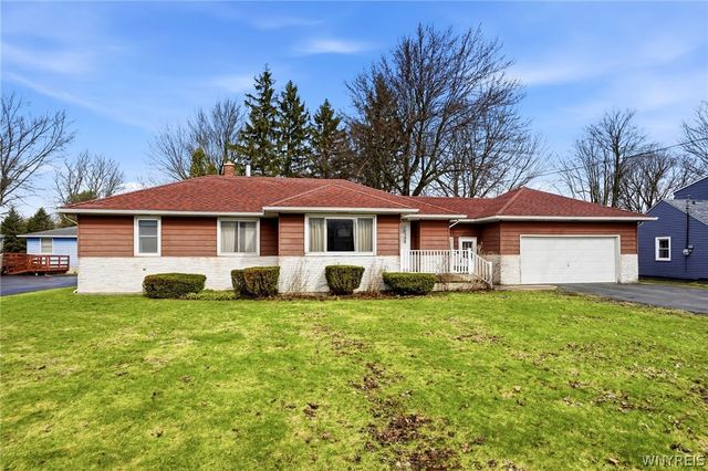 11168 Main, Clarence, NY 14031