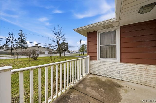 11168 Main, Clarence, NY 14031