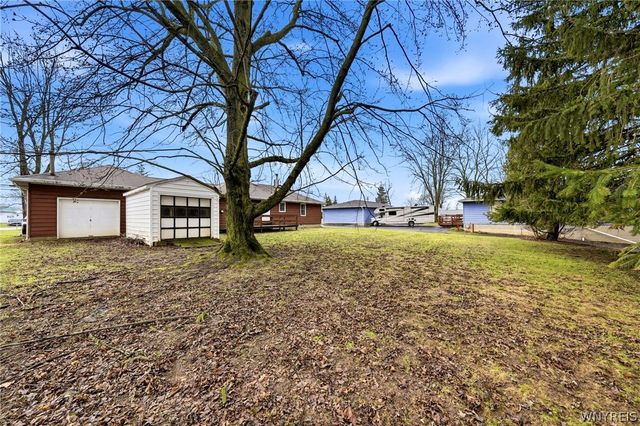 11168 Main, Clarence, NY 14031