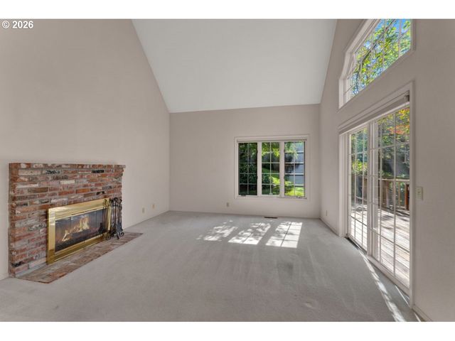 2574 W 28TH Ave, Eugene, OR 97405