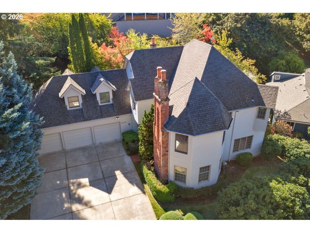 2574 W 28TH Ave, Eugene, OR 97405