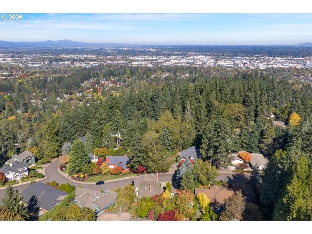2574 W 28TH Ave, Eugene, OR 97405