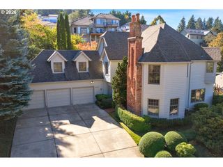 2574 W 28TH Ave, Eugene, OR 97405