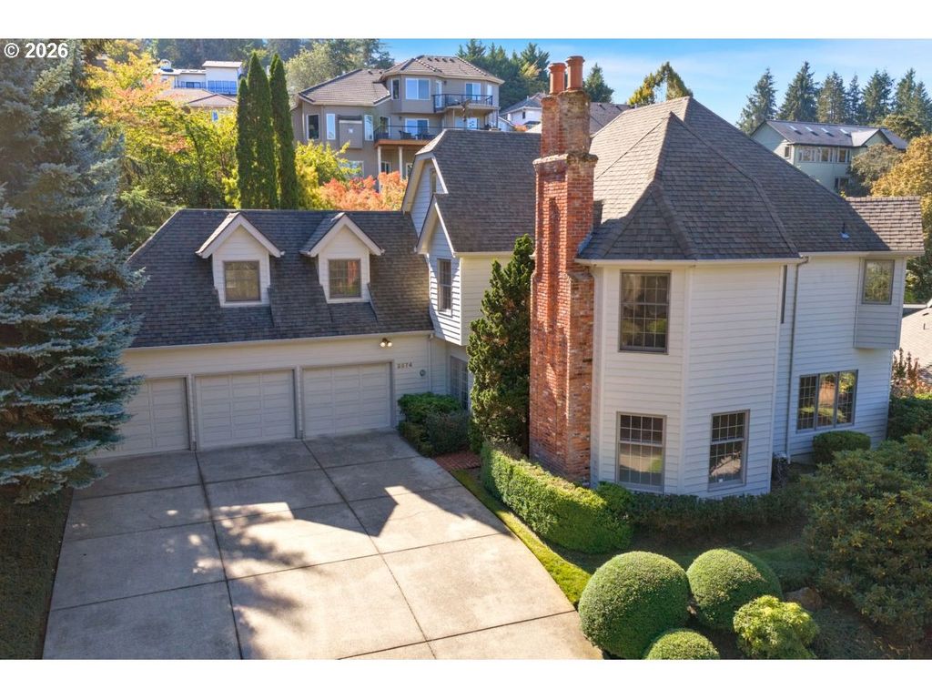 2574 W 28TH Ave, Eugene, OR 97405