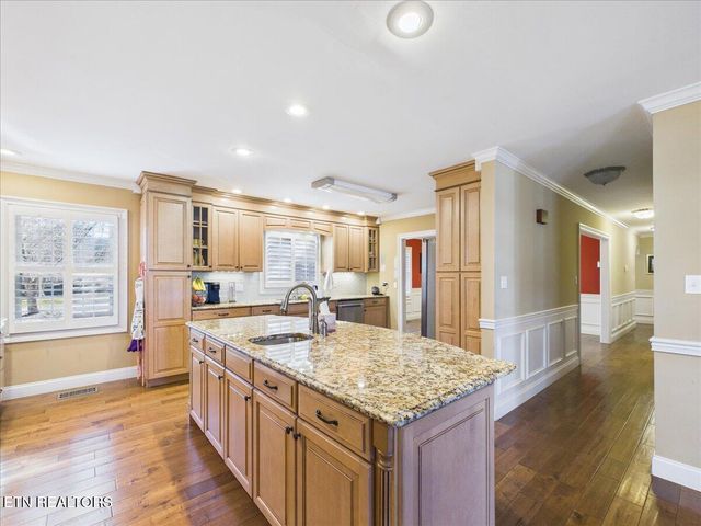 1308 Gloucester Ave, Middlesboro, KY 40965