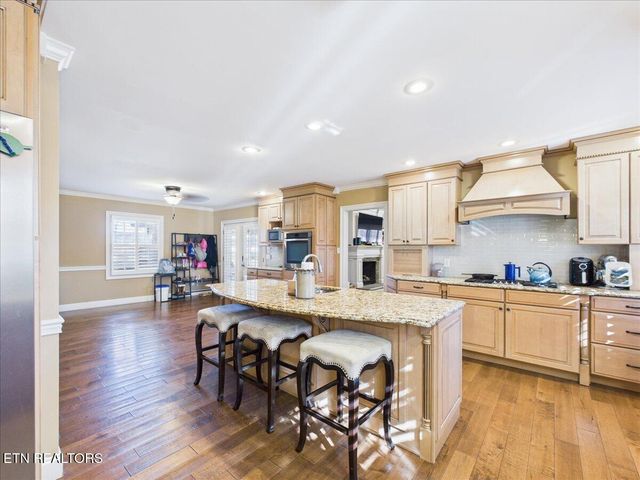 1308 Gloucester Ave, Middlesboro, KY 40965