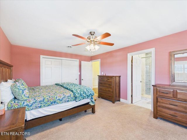 1308 Gloucester Ave, Middlesboro, KY 40965