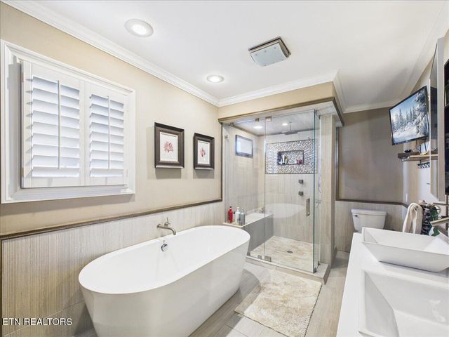 1308 Gloucester Ave, Middlesboro, KY 40965