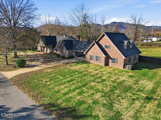 1308 Gloucester Ave, Middlesboro, KY 40965