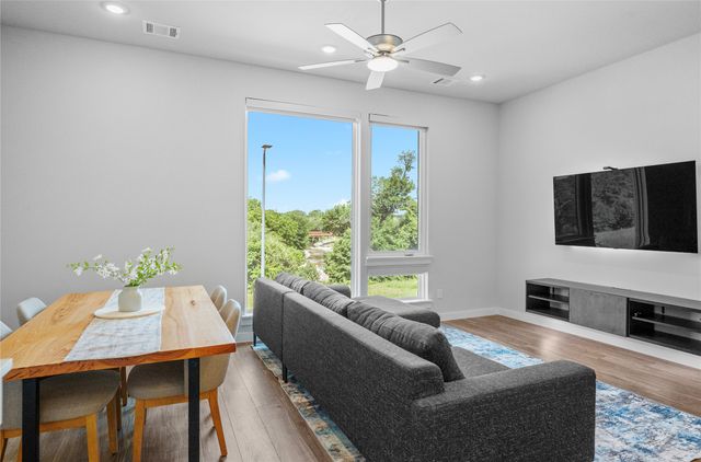 3456 Red Moon Way, Richardson, TX 75082