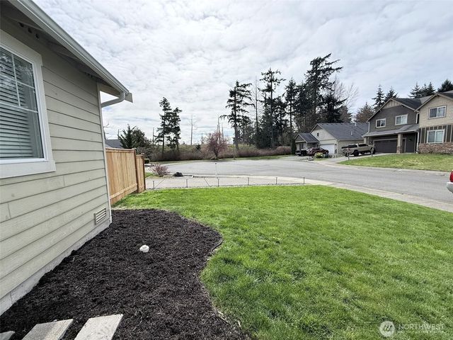 19517 26th Avenue Ct E, Spanaway, WA 98387