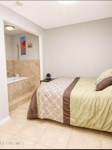 11367 QUINTANA Drive, El Paso, TX 79936