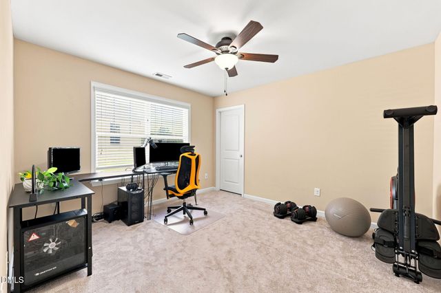 1922 Hinswood Circle, Fuquay Varina, NC 27526