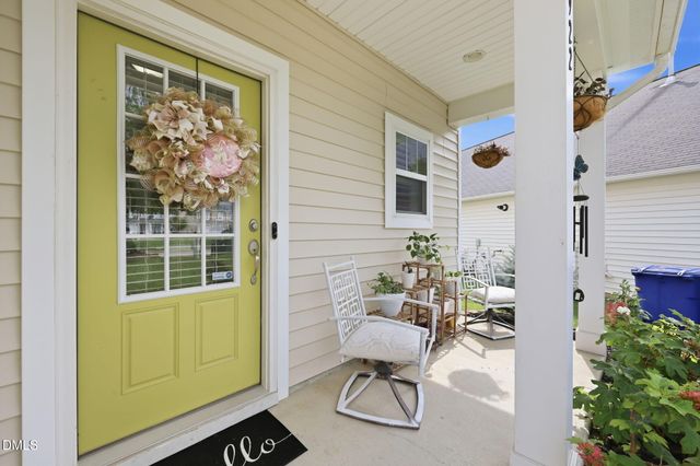 1922 Hinswood Circle, Fuquay Varina, NC 27526