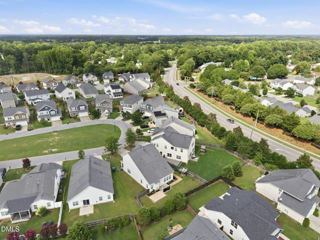 1922 Hinswood Circle, Fuquay Varina, NC 27526