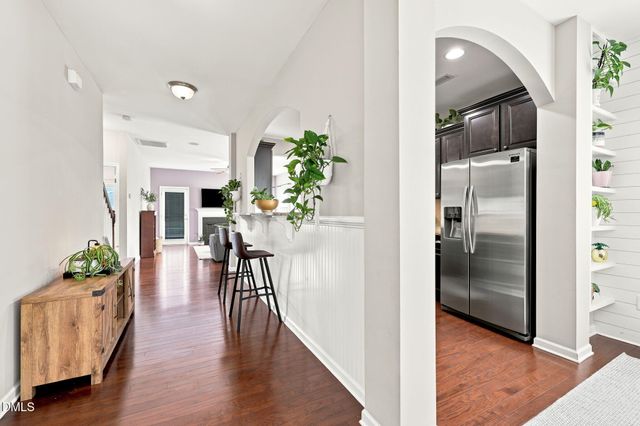 1922 Hinswood Circle, Fuquay Varina, NC 27526