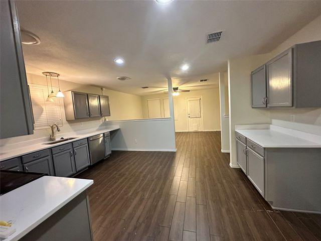 2652 Island Bay Way, Little Elm, TX 75068